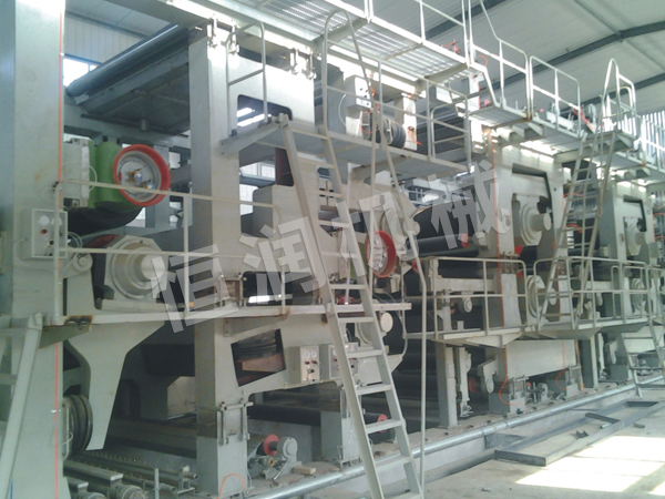 3,600-350 tristack net hanging surface box board paper machine